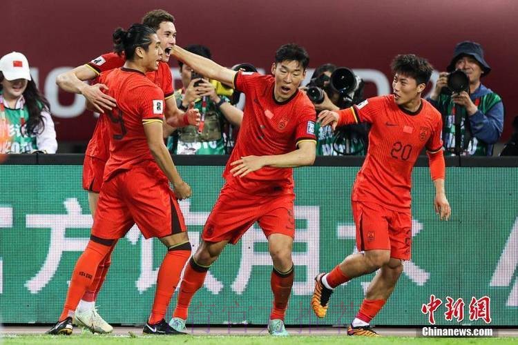 世预赛中国队1:1战平泰国队 世预赛中国队1:1战平泰国队